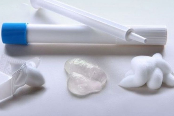 Chất diệt tinh trùng được bào chế dưới nhiều hình thức như gel, kem, viên đặt hoặc thuốc đạn nhỏ Chất diệt tinh trùng được bào chế dưới nhiều hình thức như gel, kem, viên đặt hoặc thuốc đạn nhỏ