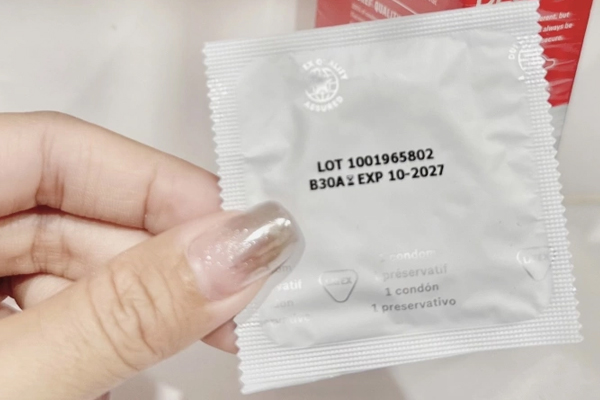 Hãy kiểm tra kỹ hạn sử dụng in trên vỏ hộp và vỏ bao riêng lẻ Hãy kiểm tra kỹ hạn sử dụng in trên vỏ hộp và vỏ bao riêng lẻ