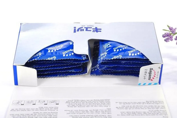 Sagami Xtreme Feel Fit được thiết kế lằn thắt thông minh ở gần gốc bao