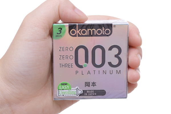 Okamoto 0.03 mang lại cảm giác chân thật hơn so với các dòng bao cao su khác Okamoto 0.03 mang lại cảm giác chân thật hơn so với các dòng bao cao su khác